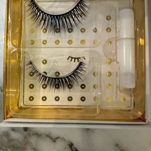 NEW Battington False Lashes 3D Silk Monroe